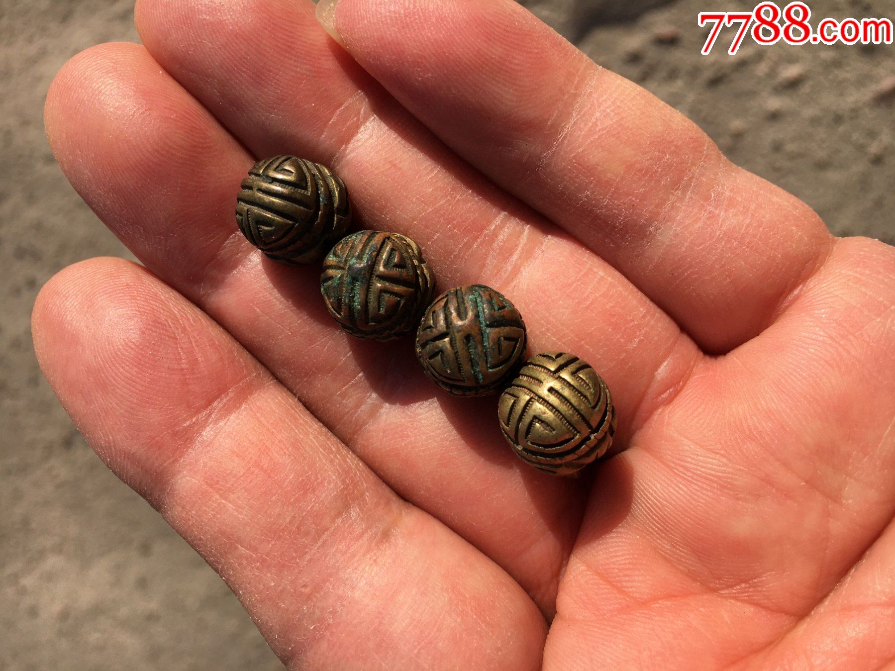 好品清代寿字大铜扣4颗