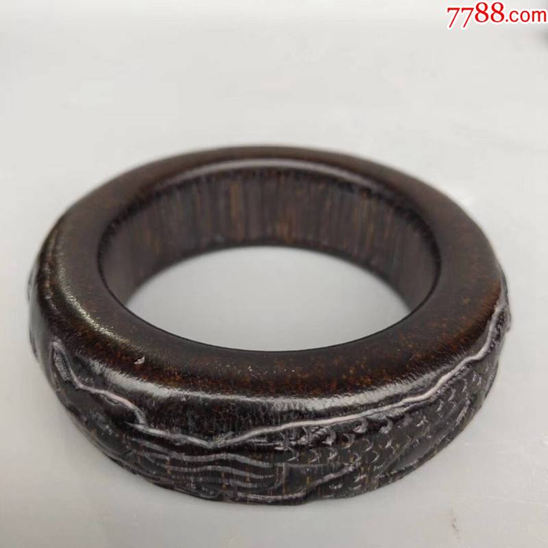 牛角龙凤呈祥手镯