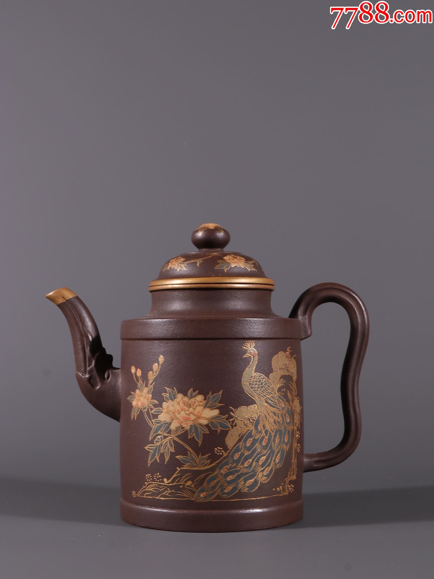 紫砂描金凤凰戏牡丹茶壶