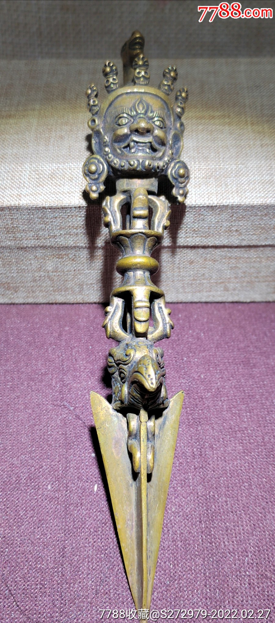 藏教法器金刚杵