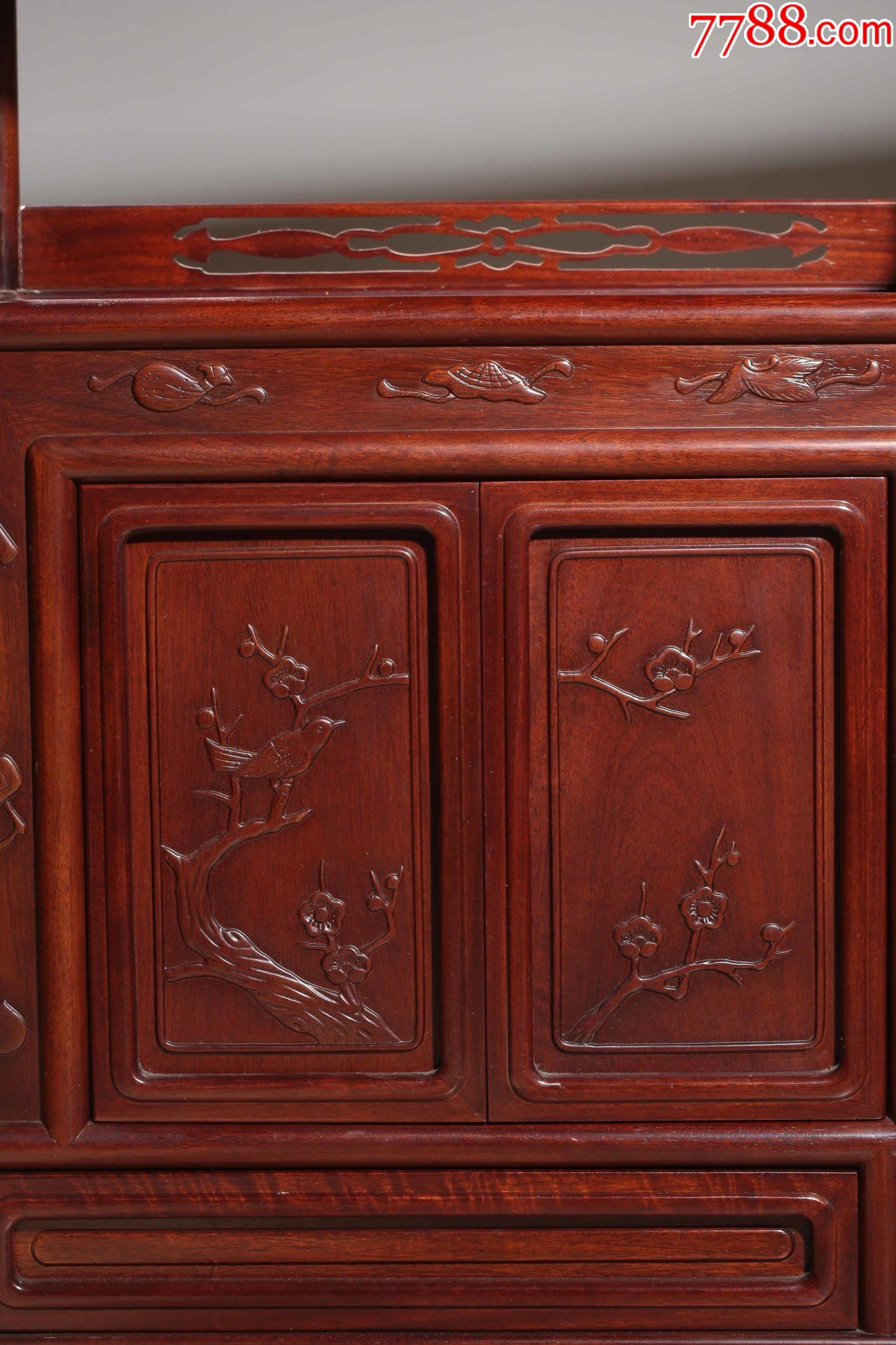 红木浮雕喜上眉梢花纹茶棚