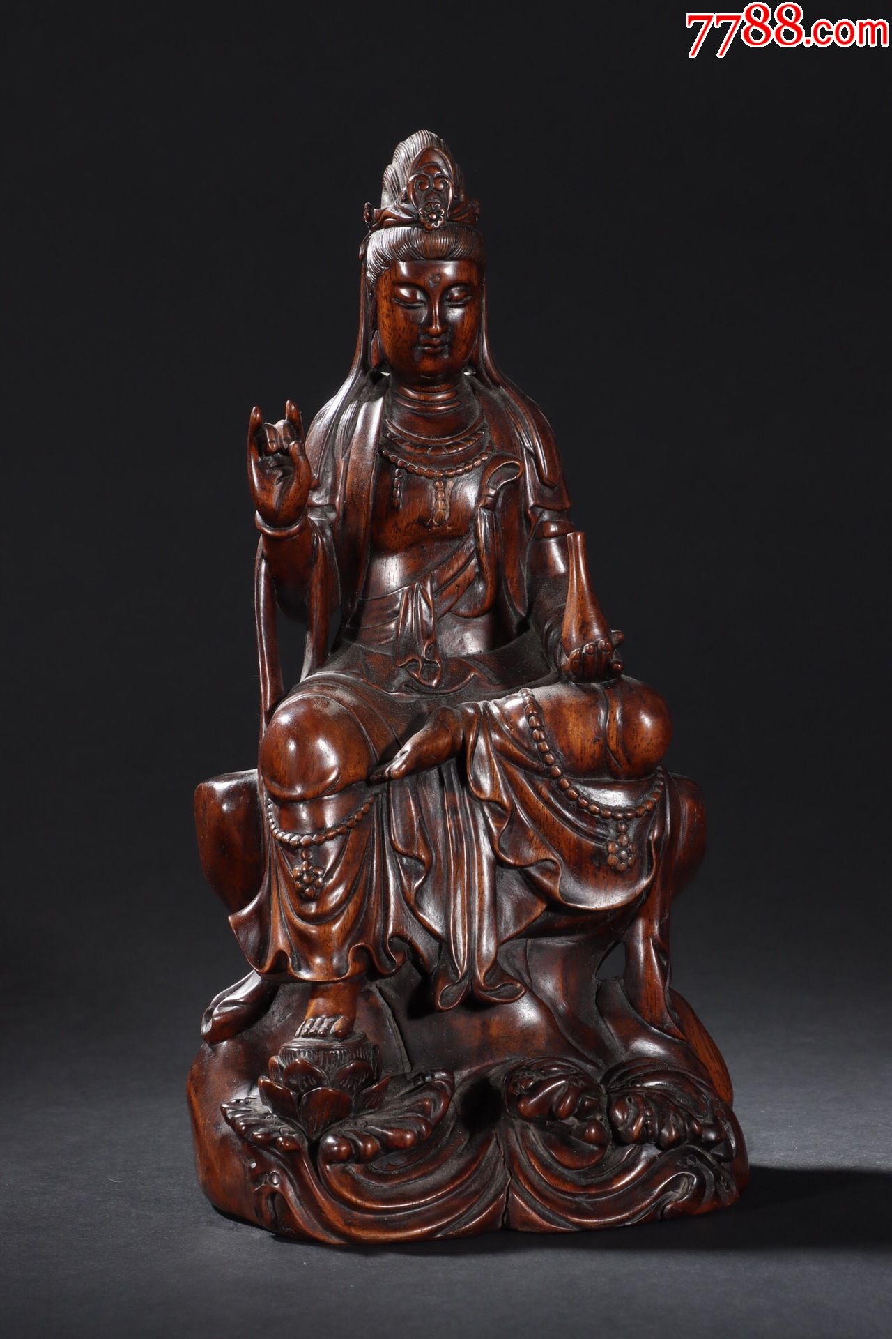 黄花梨观音造像