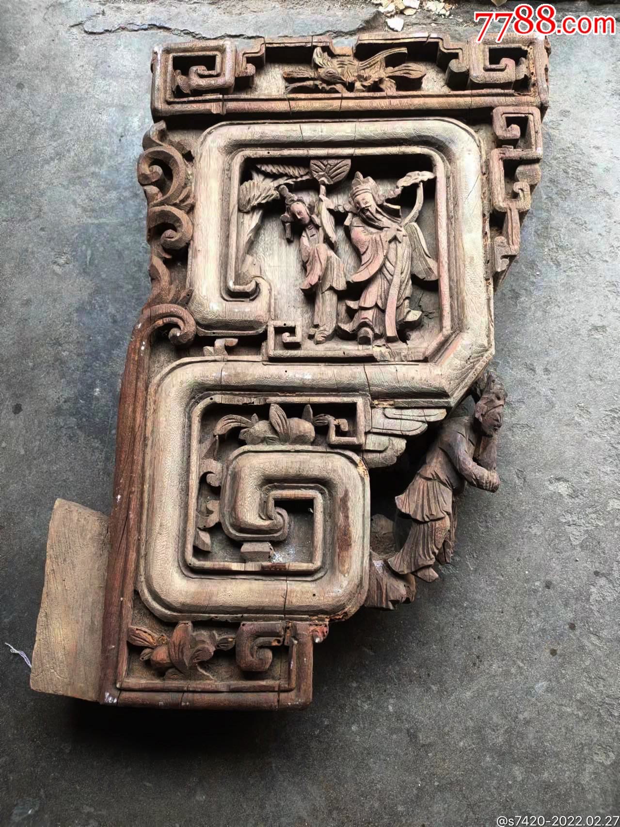 精工清代中期天官赐福文人雅士弹琴人物牛腿一只