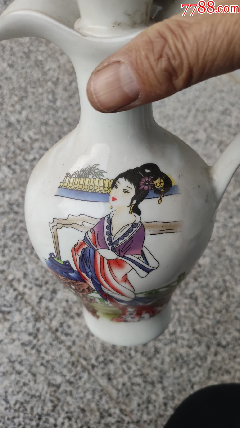 酒瓶收藏瓷器白瓷酒瓶一个美女系列郑旦图案高26厘米景德镇制