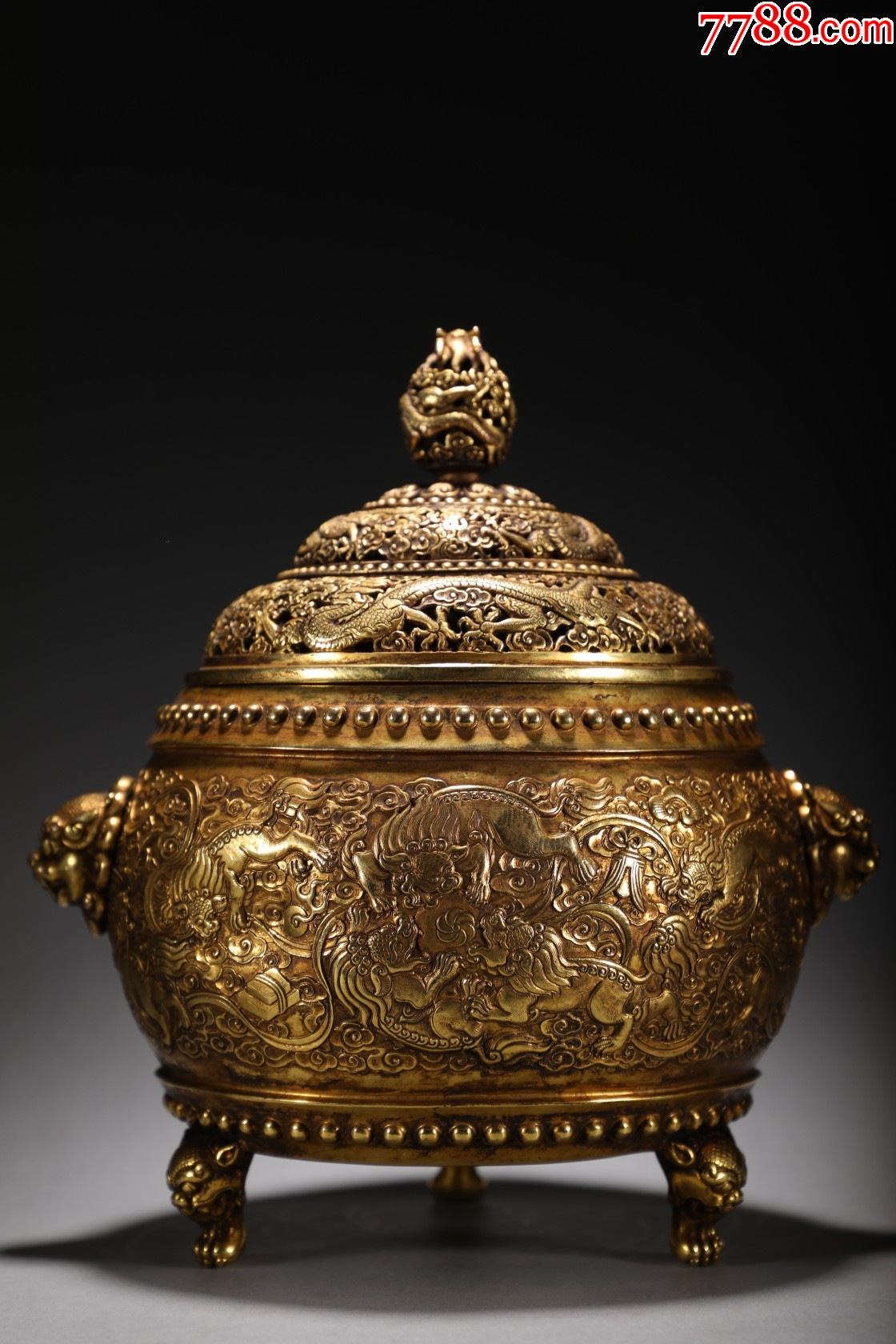 鎏金瑞兽纹香炉