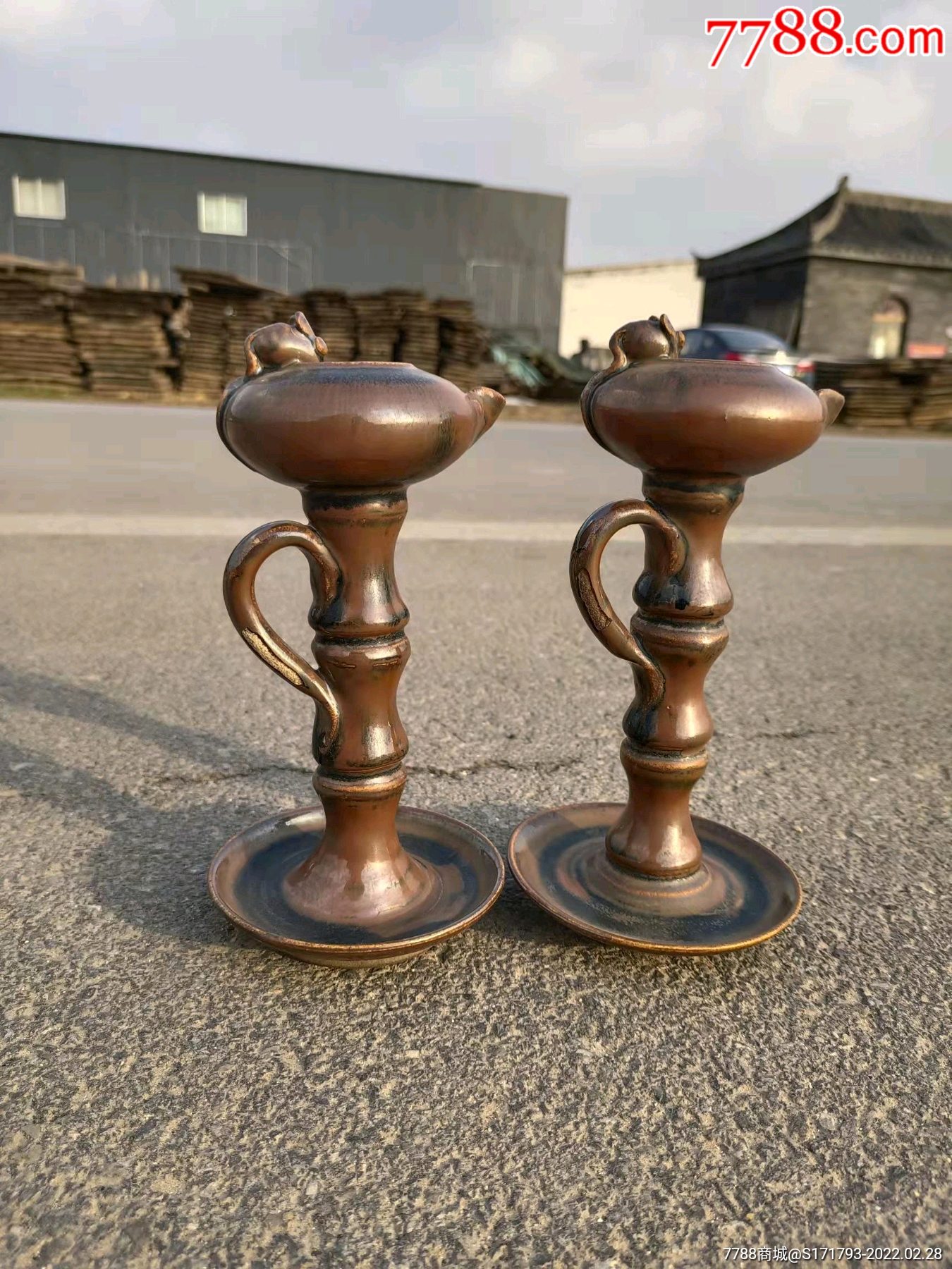 陶瓷小老鼠上灯台一对油灯