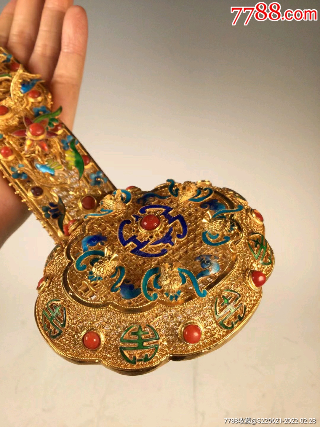 纯银鎏金烧蓝花丝镶嵌珊瑚点翠高浮雕刻福寿双全双头如意