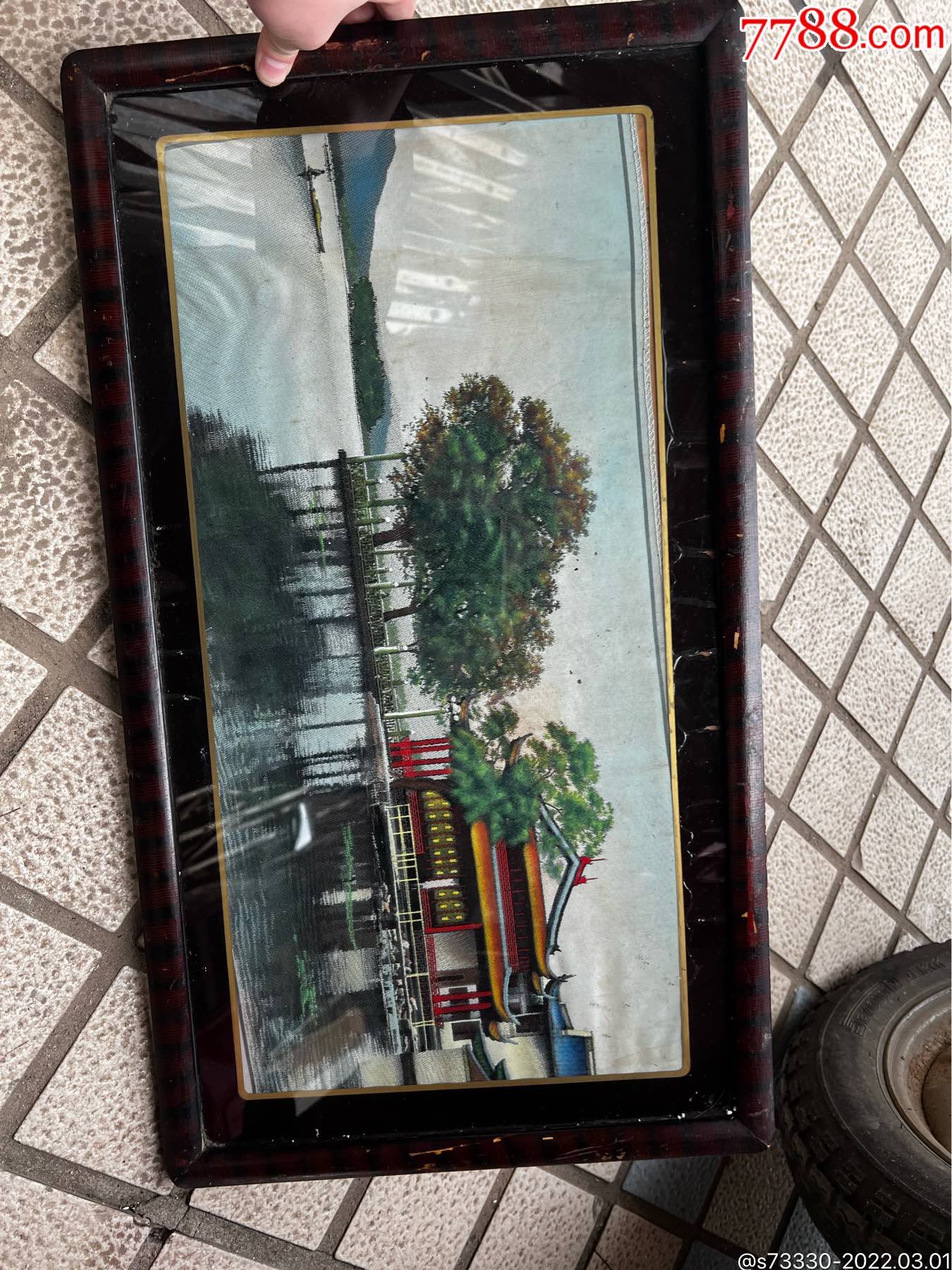 80年代左右杭州丝织厂苏浙园林风景60厘米丝织画一张快递碎玻璃赔10元