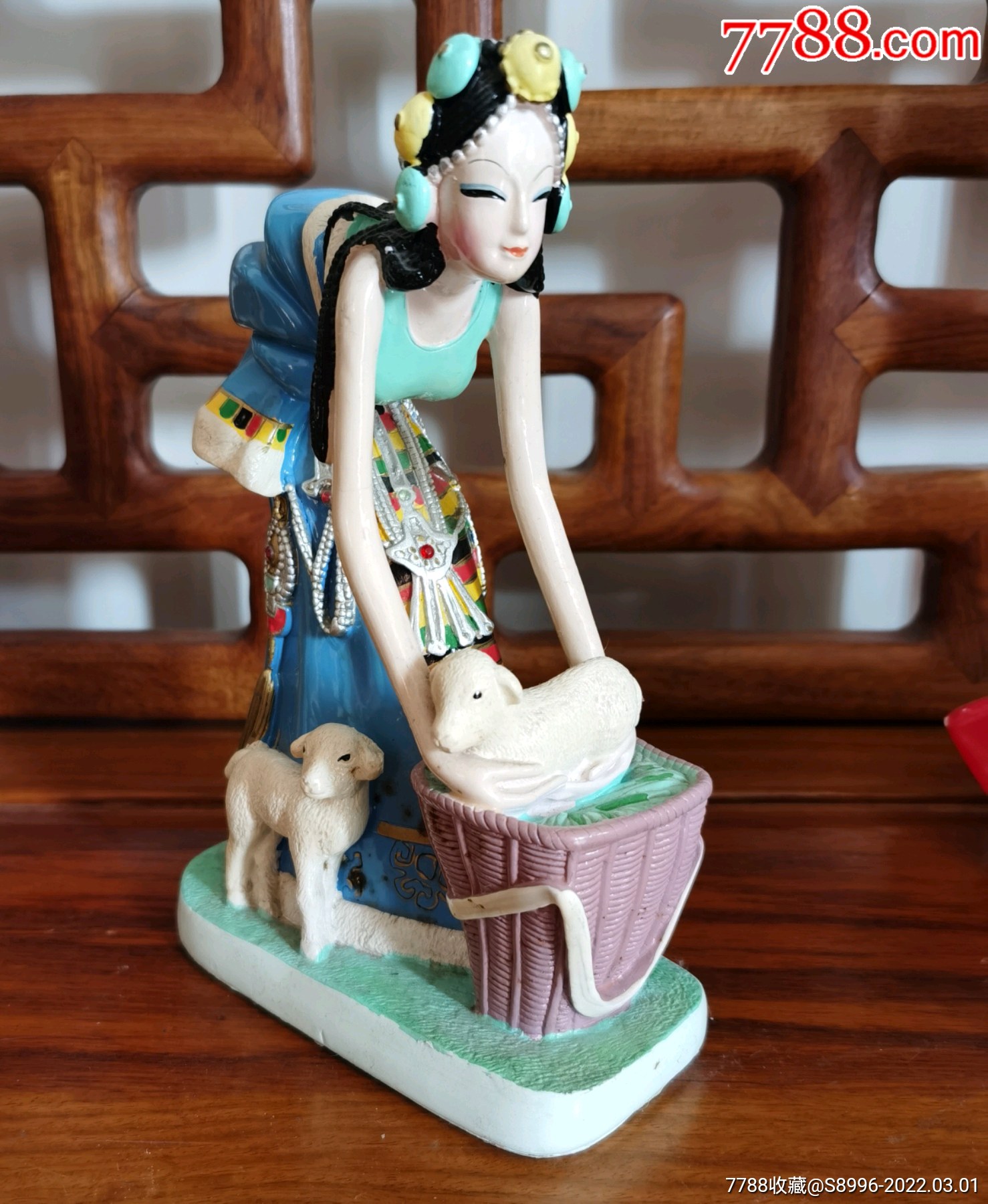 大型手工彩色人物塑像西藏少女牧羊