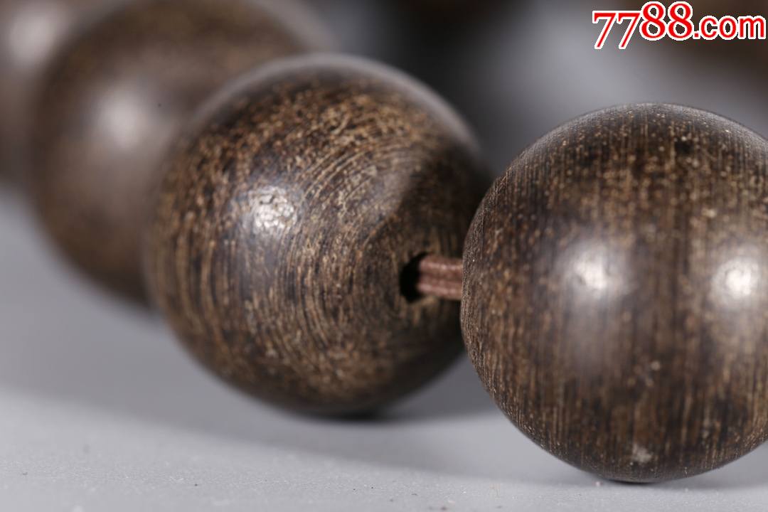 清油线密集豪华19咪沉香手串