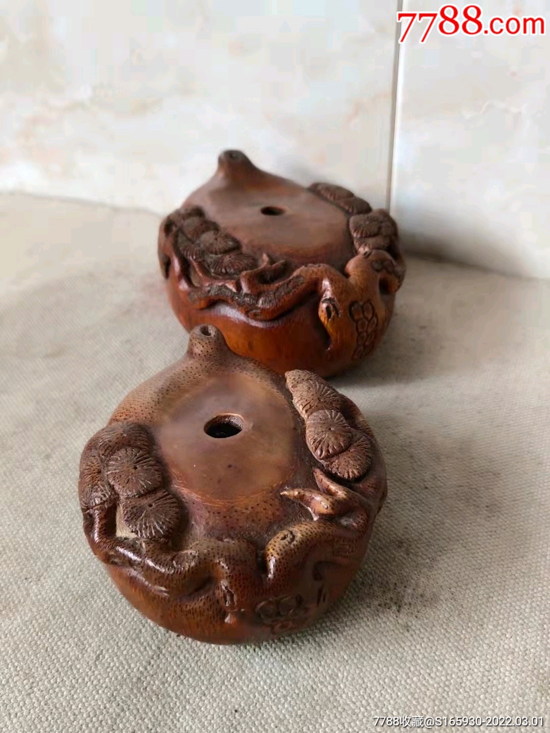 纯手工竹根雕刻文房水滴壶两个包浆淳厚无残无裂如图