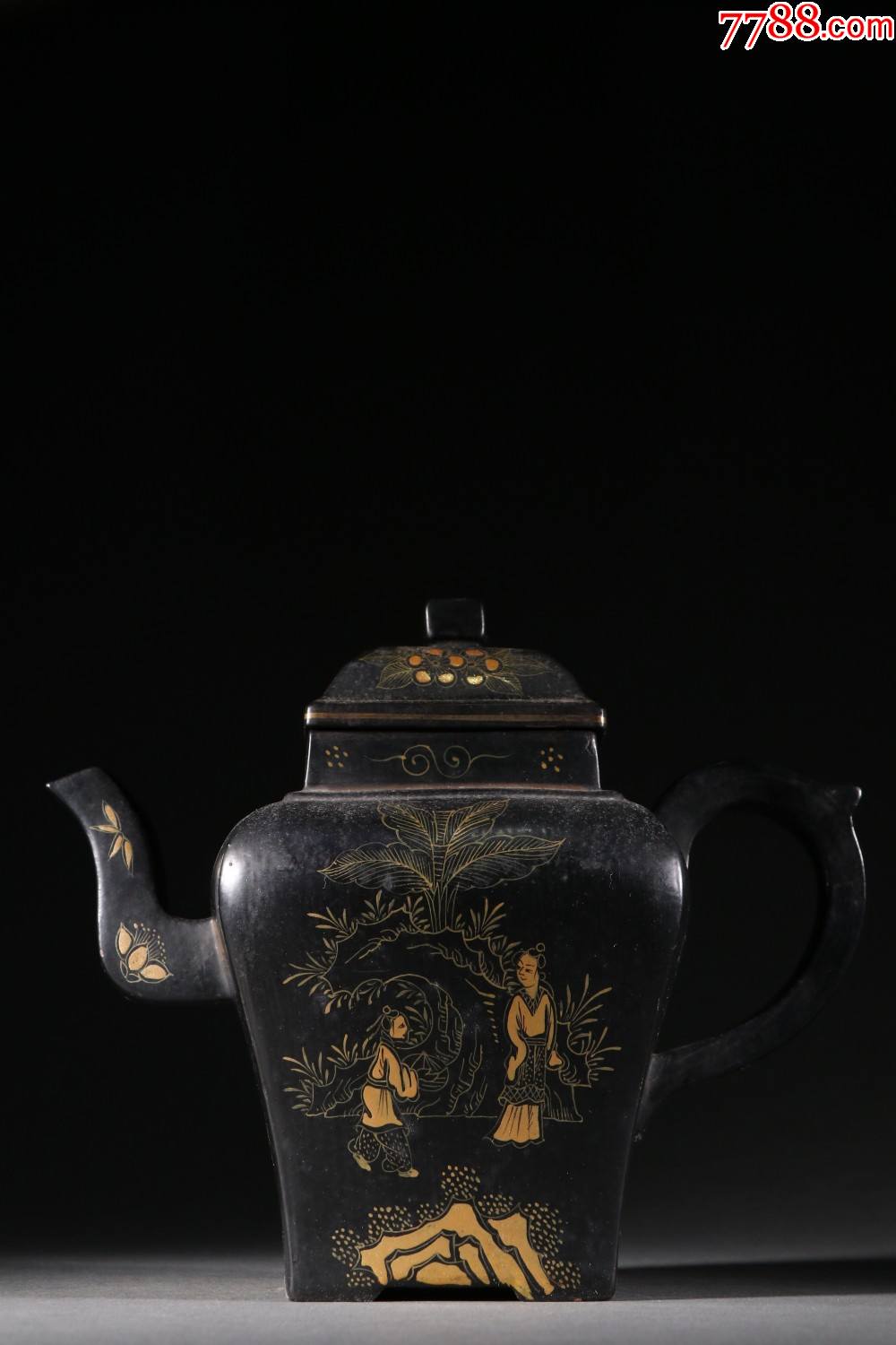 紫砂黑釉描金人物图茶壶