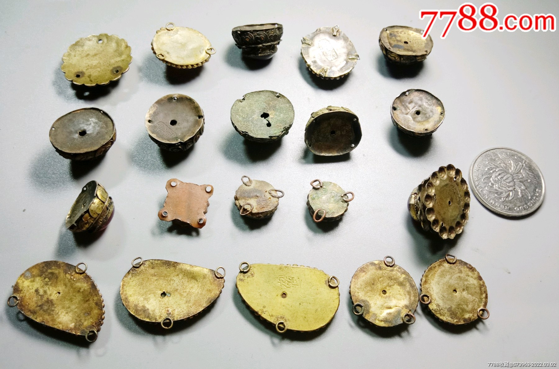 清代银鎏金铜鎏金琉璃帽正和铜嵌螺钿帽正20个_其他