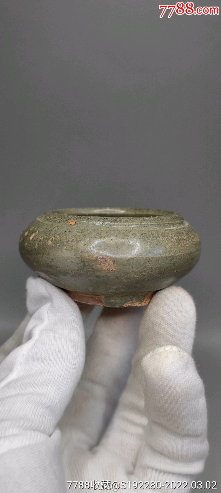 青釉水盂工艺品直径68cm高35cm