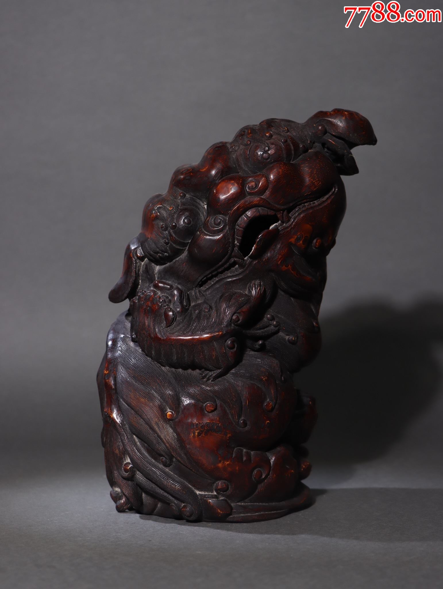 老竹雕少狮太狮摆件