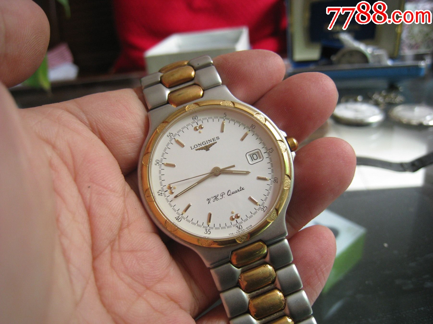 2,高仿心月系列浪琴石英手表,去哪里买?