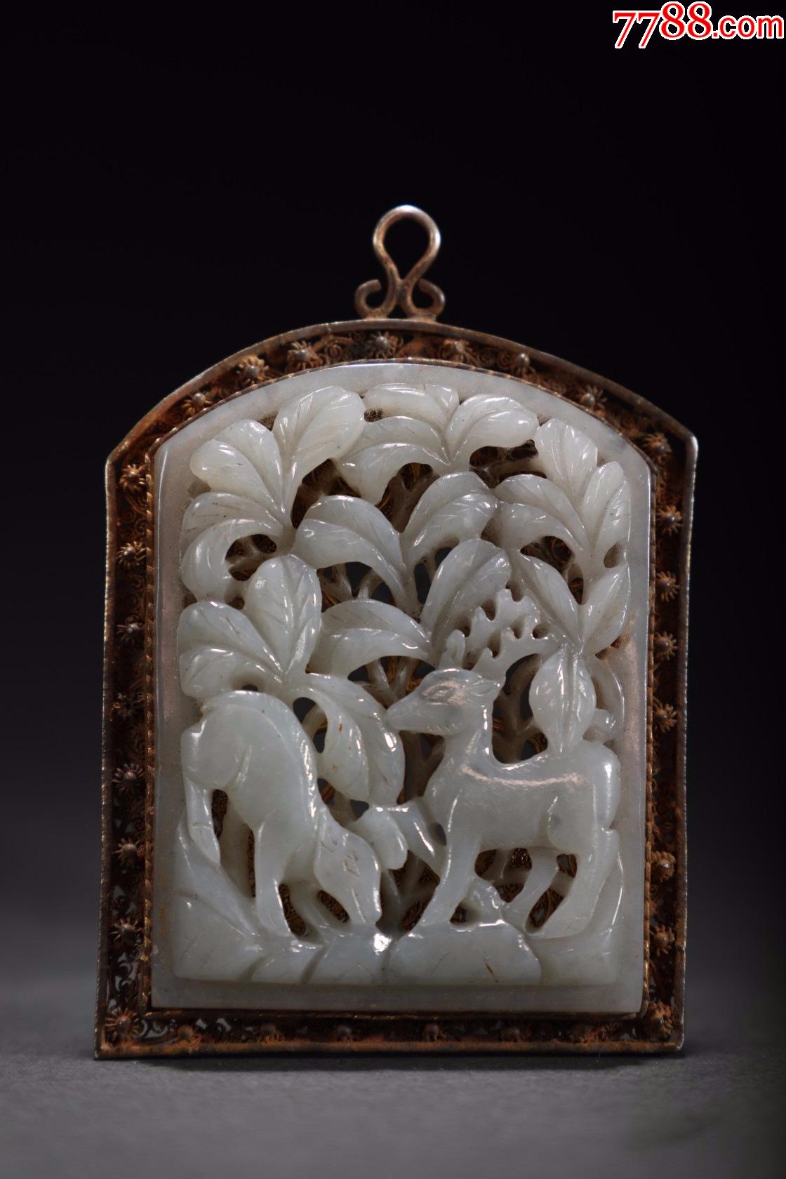 花丝嵌和田玉鹿牌