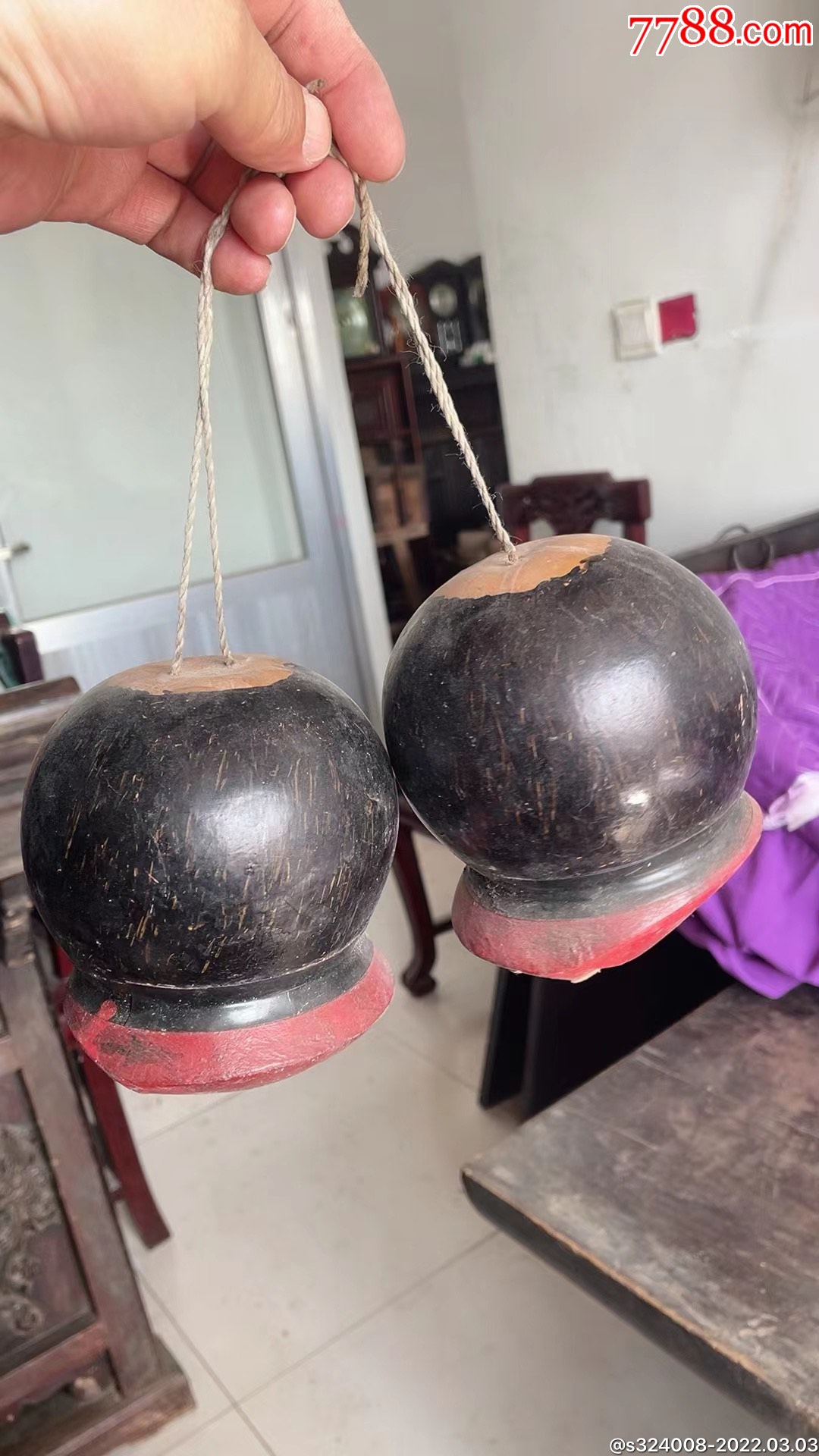 民俗精品挂在风筝上的一对风筝哨果木制成的保存完好