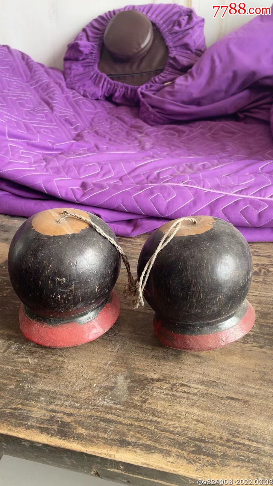 民俗精品挂在风筝上的一对风筝哨果木制成的保存完好