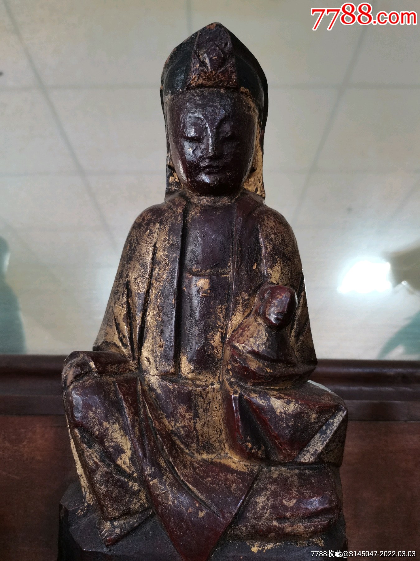 民国木雕佛像的特征图片