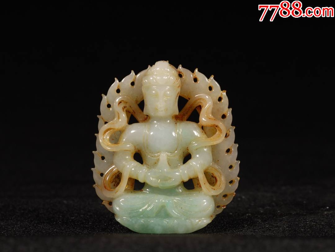 旧藏翡翠观音挂件