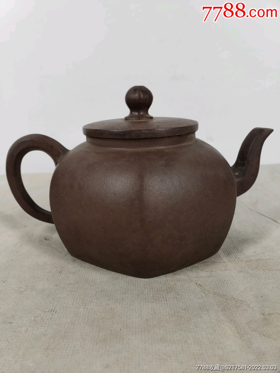民间收到民藏赵梁制刻字底款老紫砂壶一把出水流畅断水利落包浆醇厚保