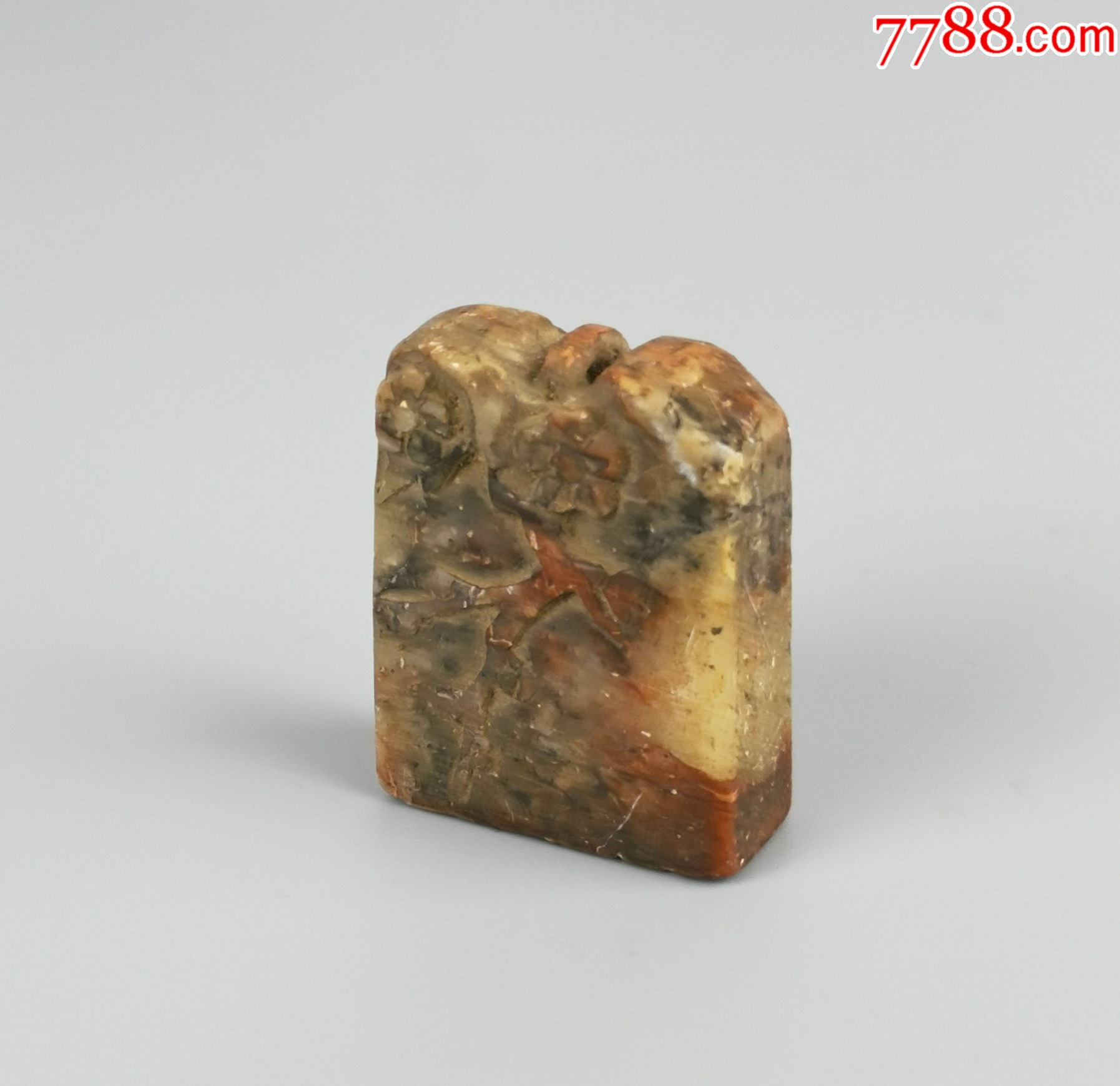 清鸡血石雕梅花探枝闲章