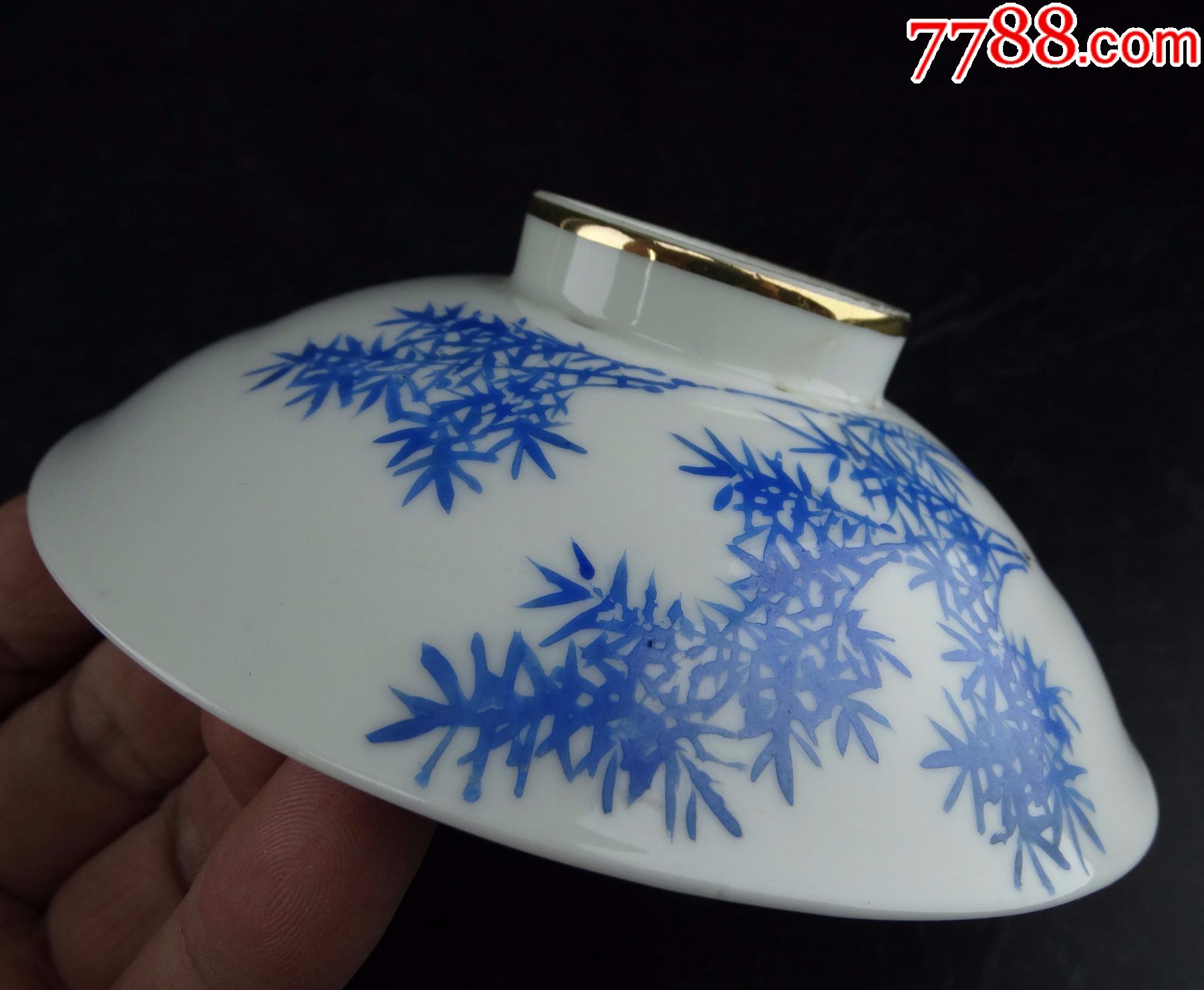 243民国九江华盛珍品款蓝料彩竹石图描金和合器大盖碗出自大拍