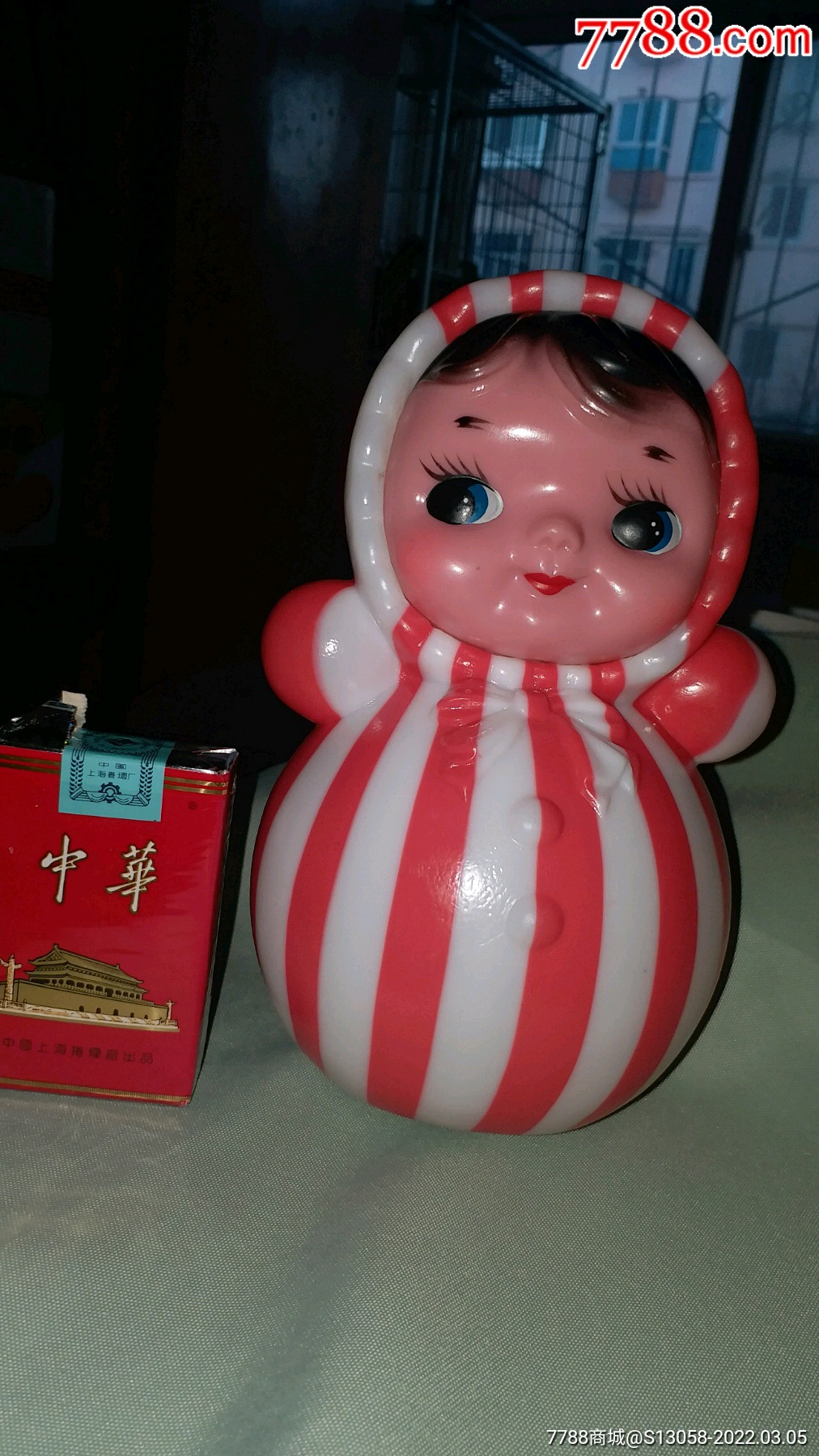 全新美品传统红白间不倒翁娃娃