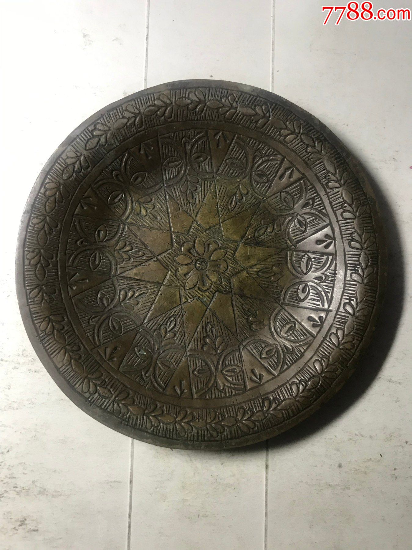 民国刻花铜盘120mmx16mm80克