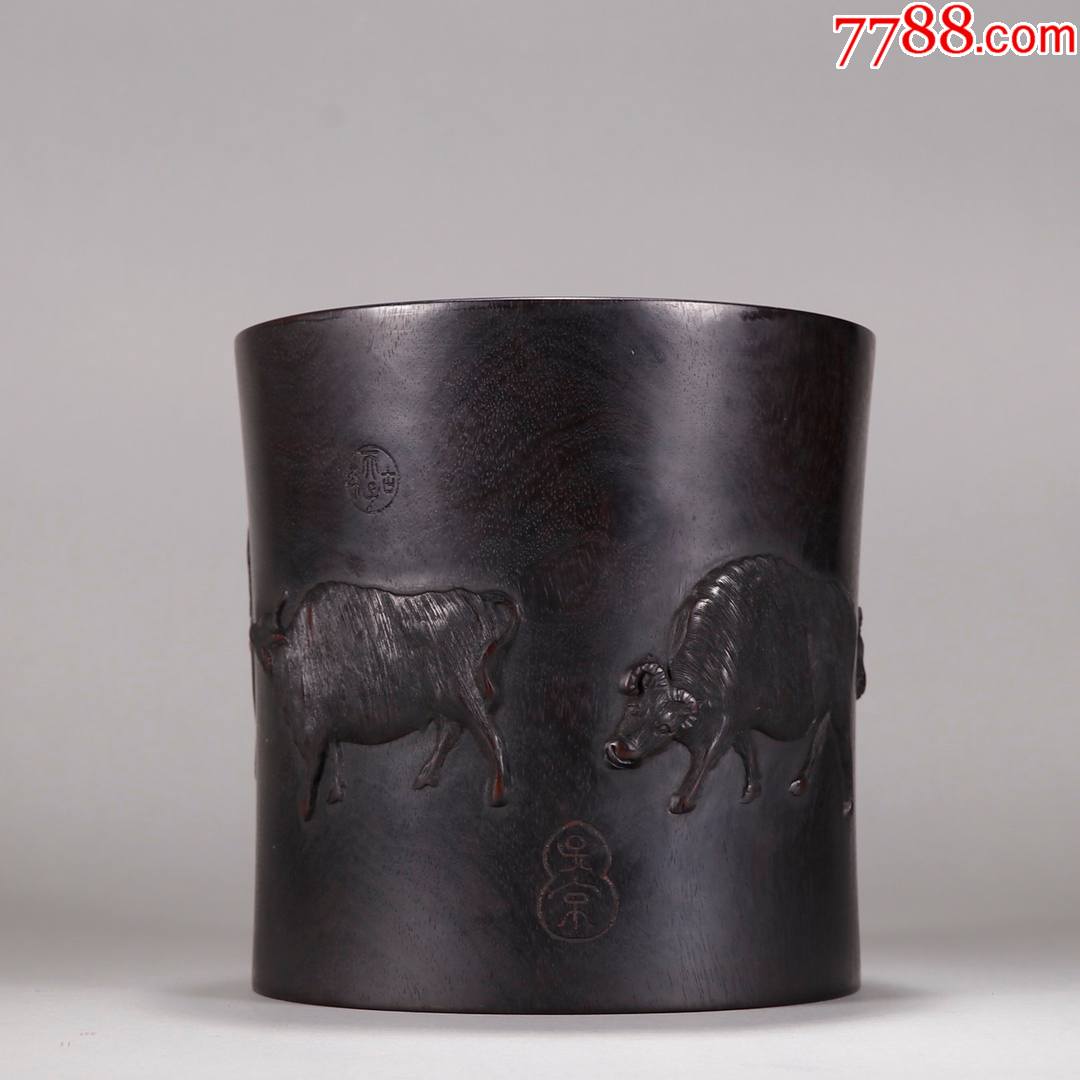旧藏紫檀木五牛图笔筒
