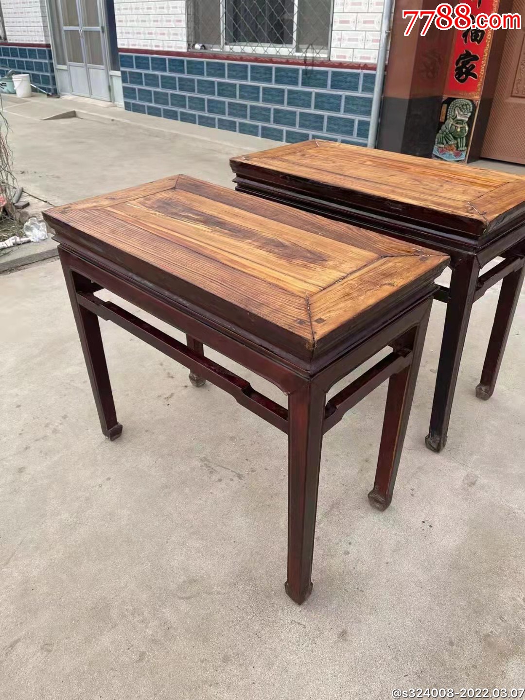 清代内翻马蹄腿老榆木半桌一对品相完好包浆浑厚结实牢固