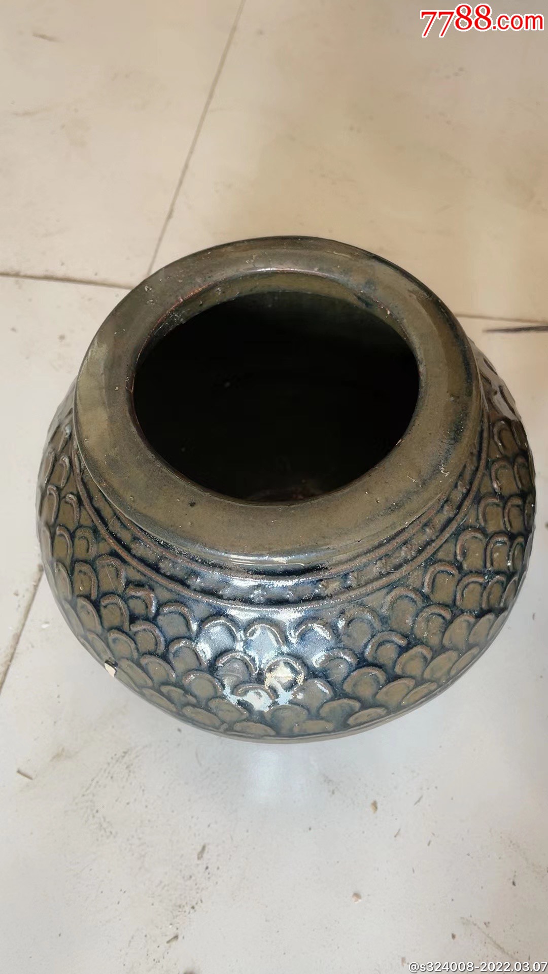 清代蓝釉酒坛一对花纹漂亮完好无损