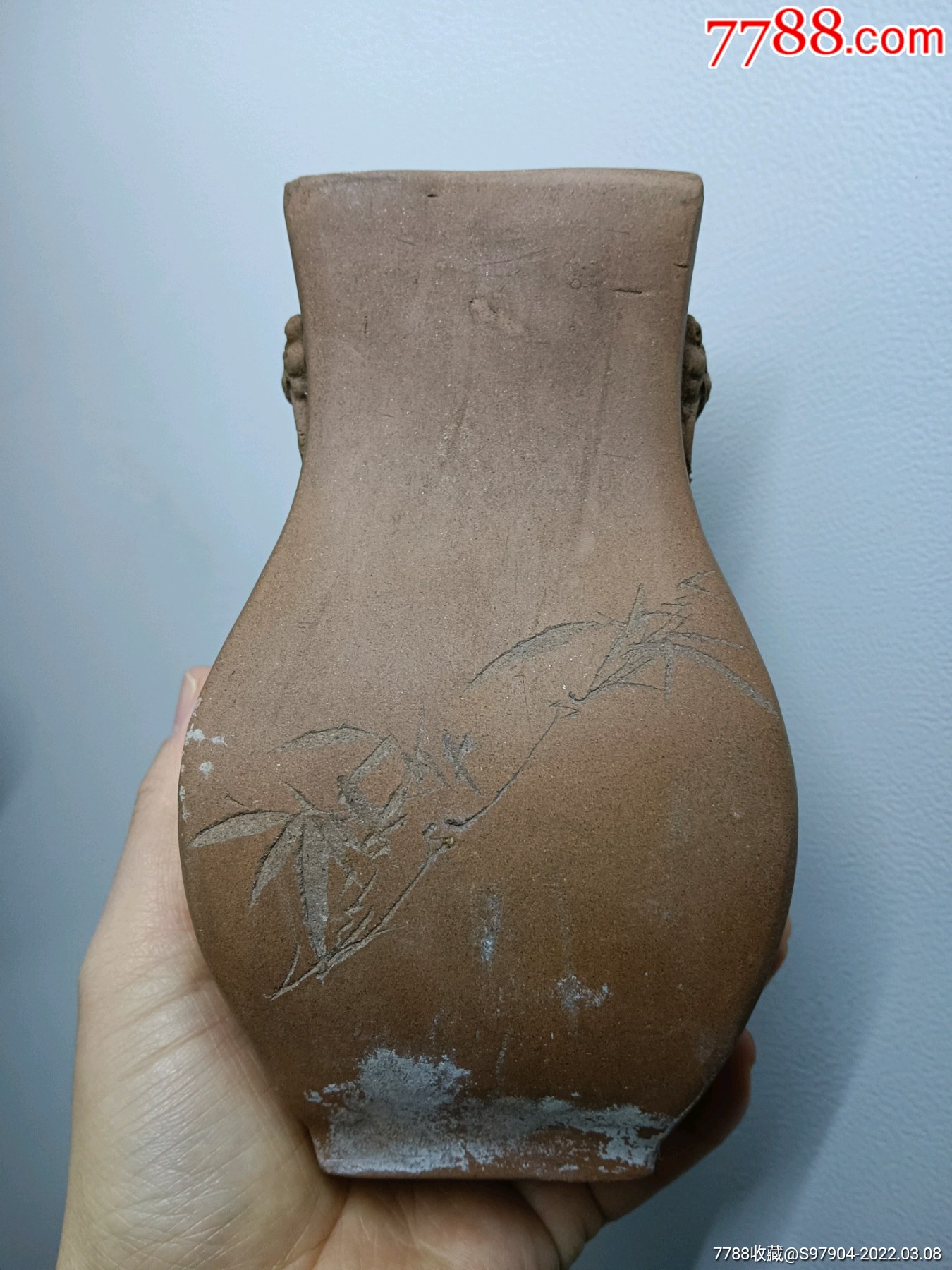 狮耳刻花紫砂花瓶便宜出