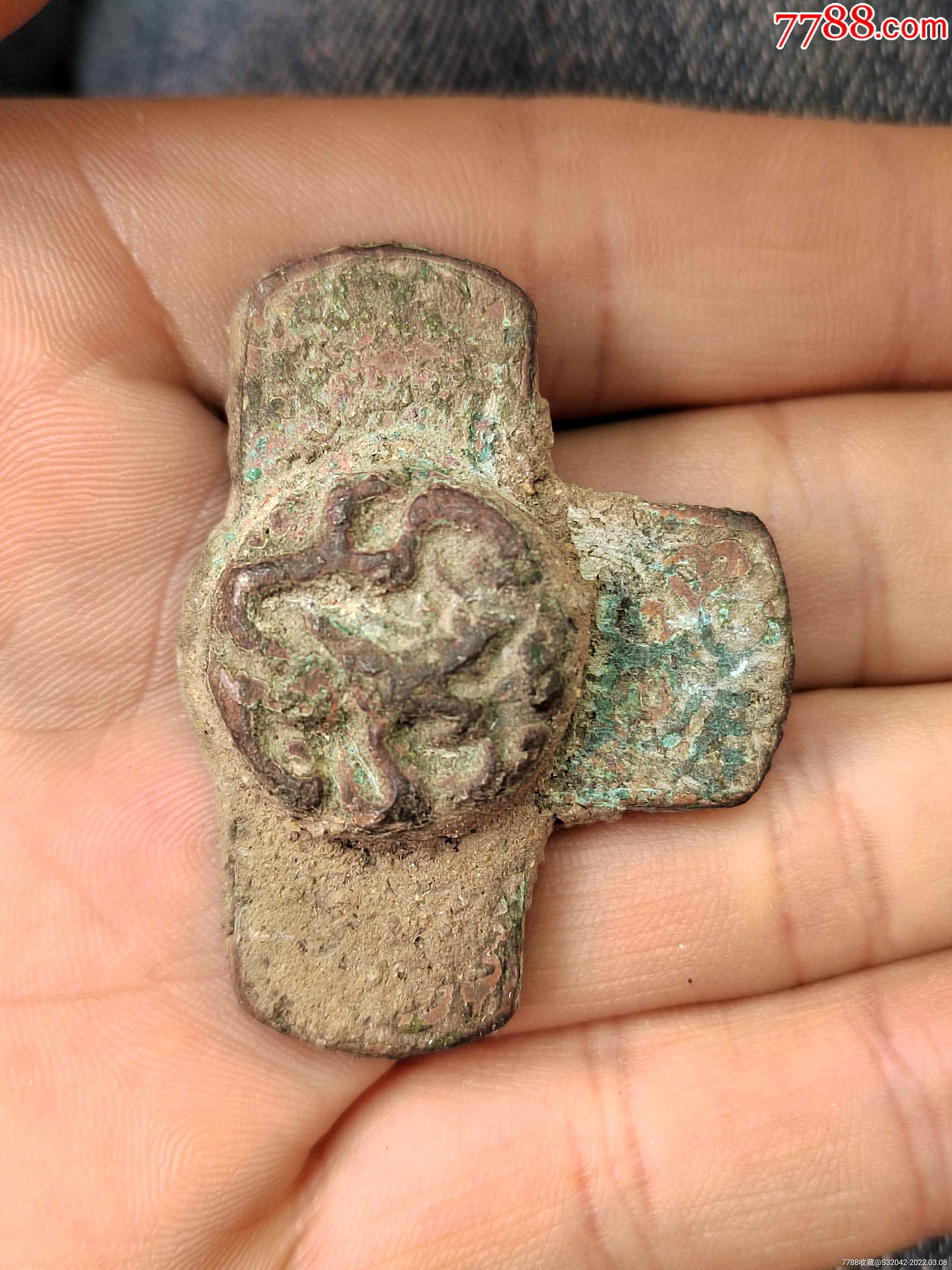 辽金龙纹青铜车马件件