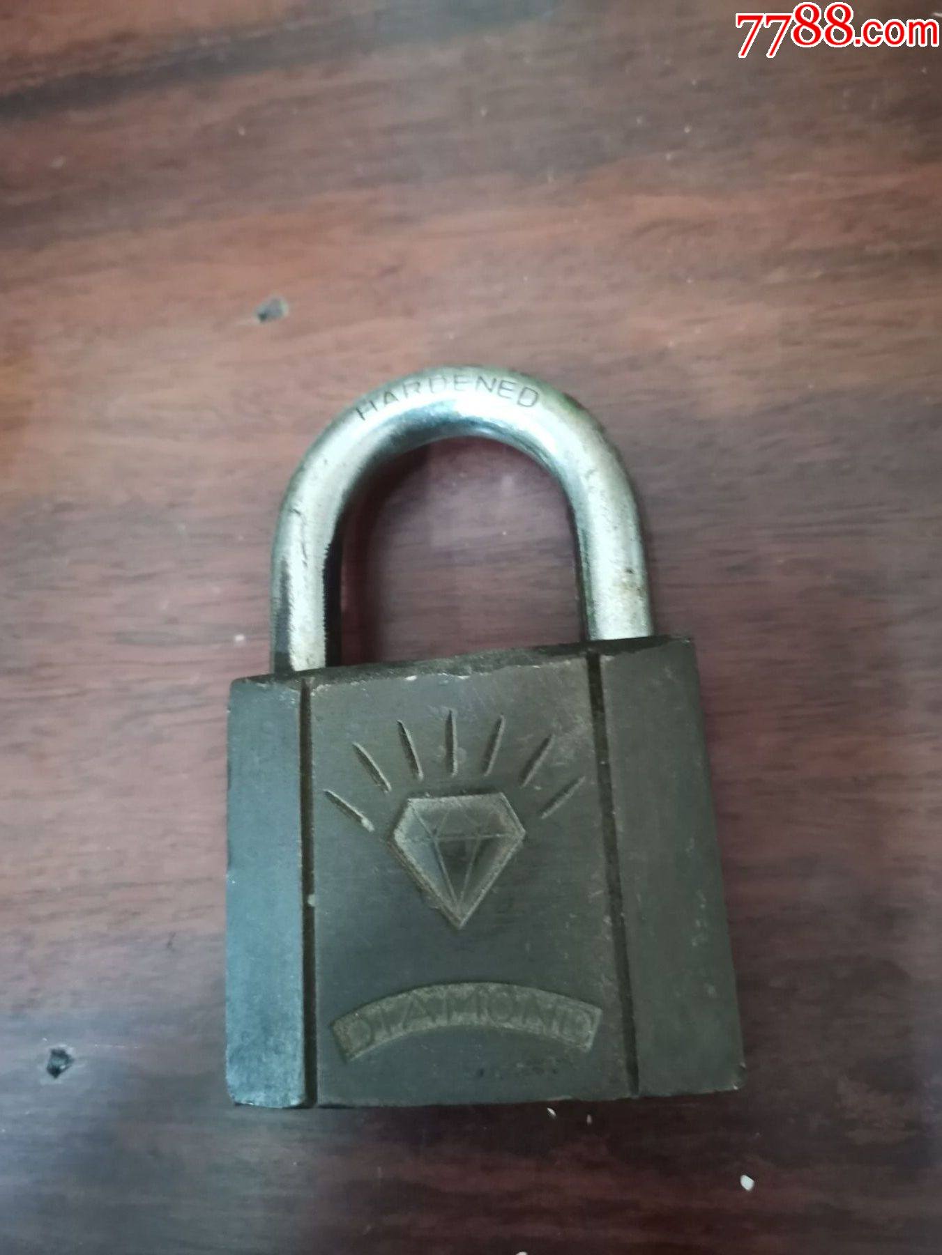 钻石牌铜锁