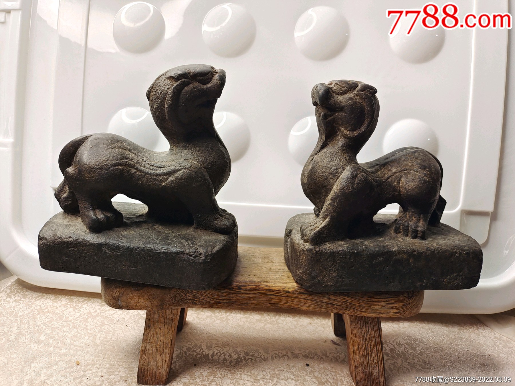 汉代镇墓兽一对天禄