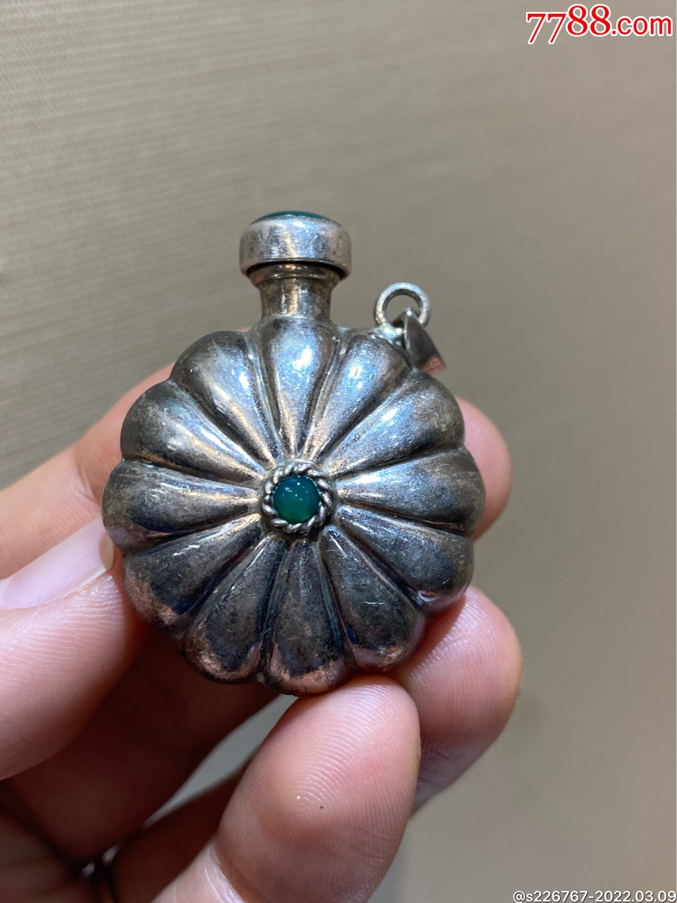 西洋古董回流纯银香水瓶吊坠