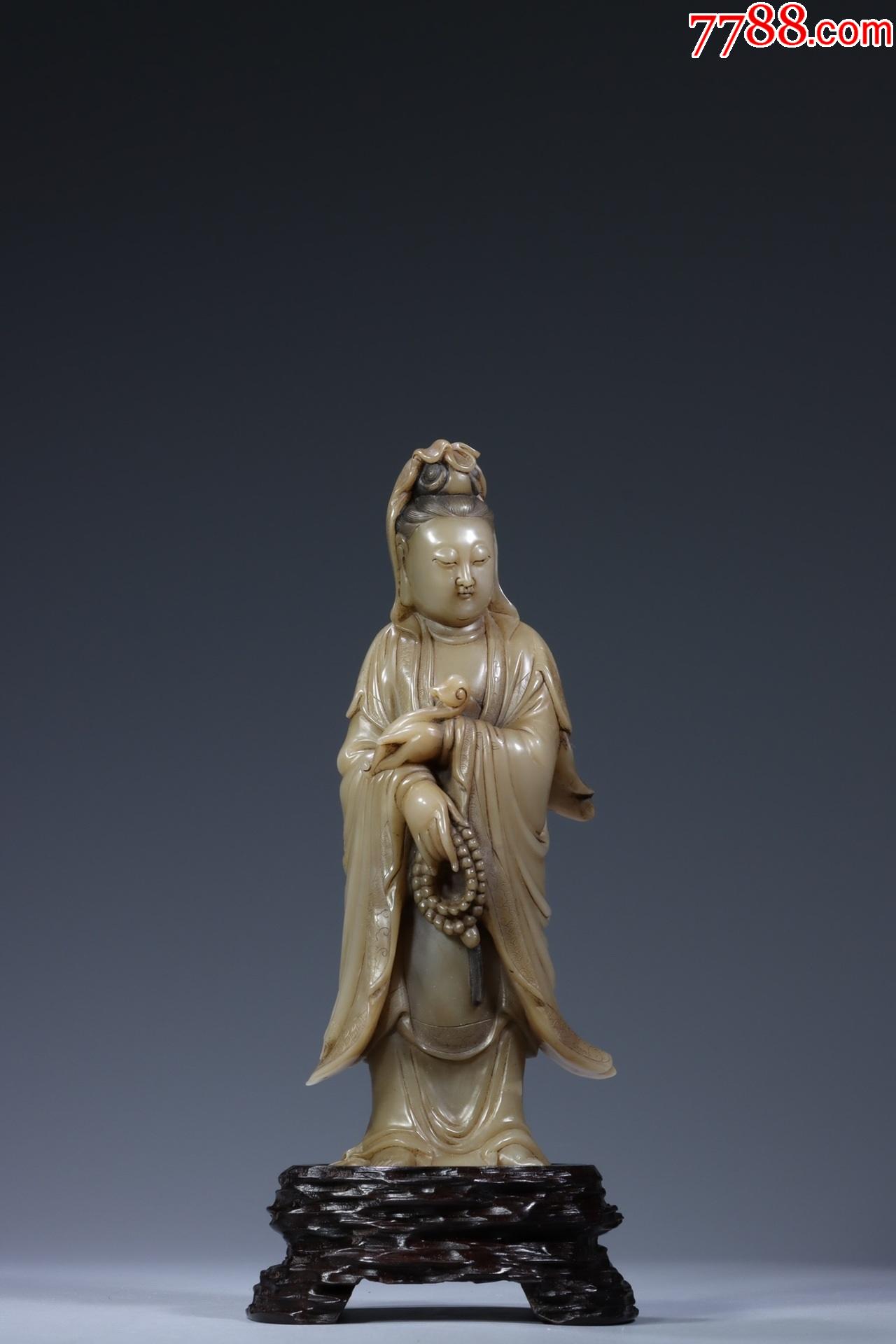 清代寿山石持珠观音