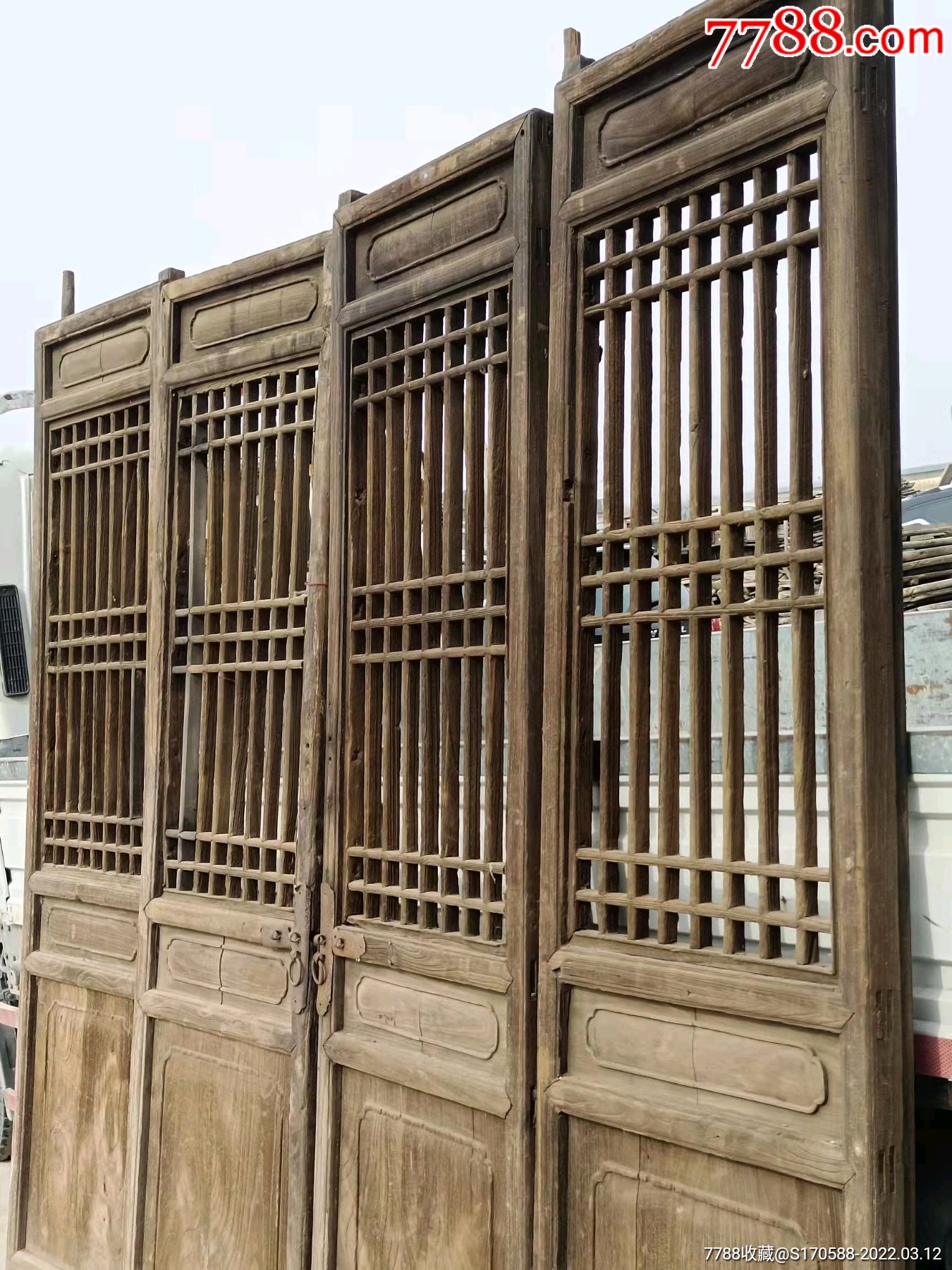 清早期榆木格栅一套带门帘框制式简洁素雅高起线典型的明式做工清水