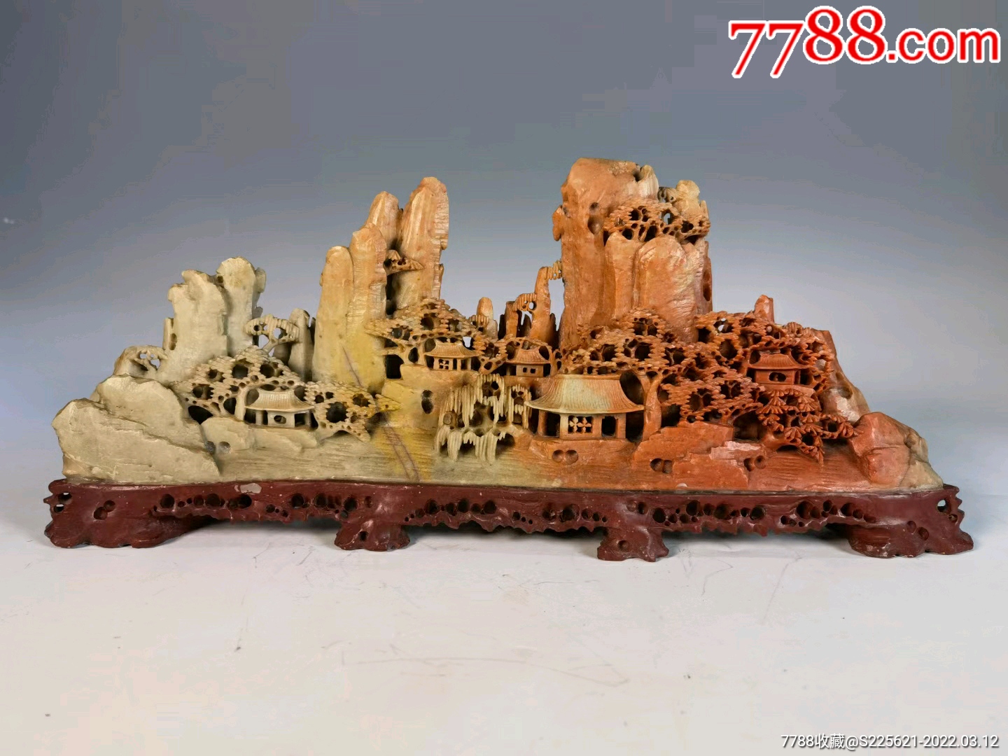 青田石俏色巧雕高山亭阁山子摆件