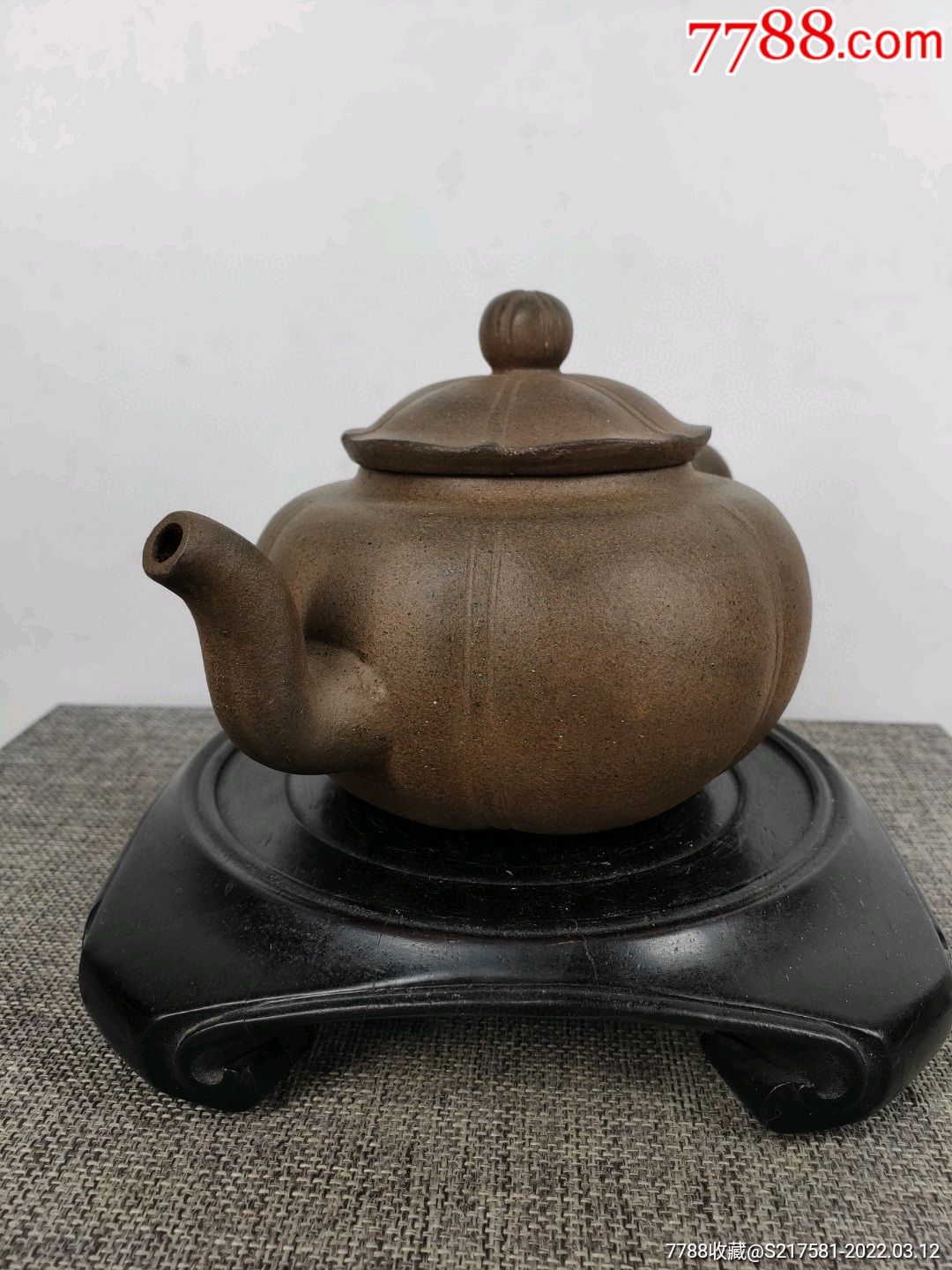 民间收到民藏月下香茗伴友泉刻字底款老紫砂壶一把包浆醇厚品相完整收