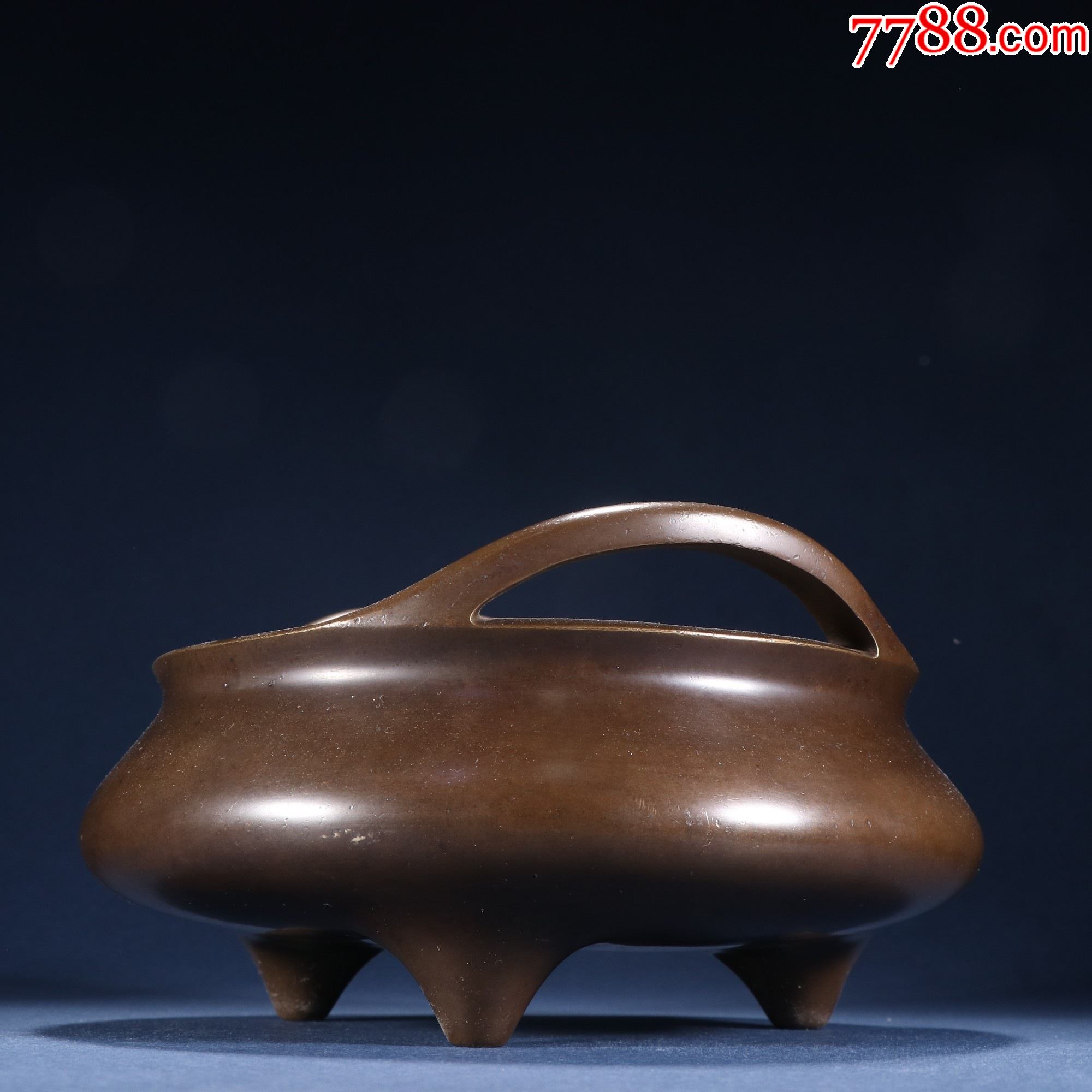 铜胎素纹鬲式炉