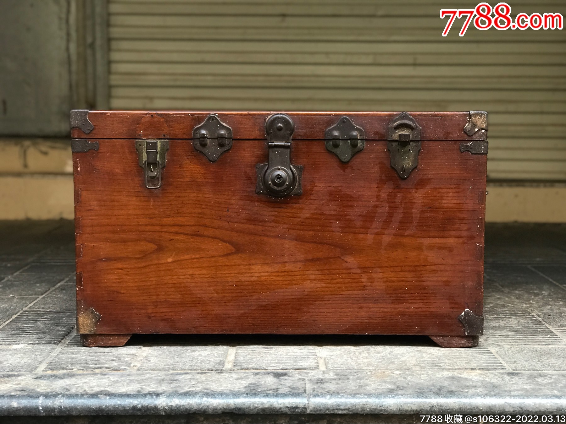 通体独板木箱画箱老箱子