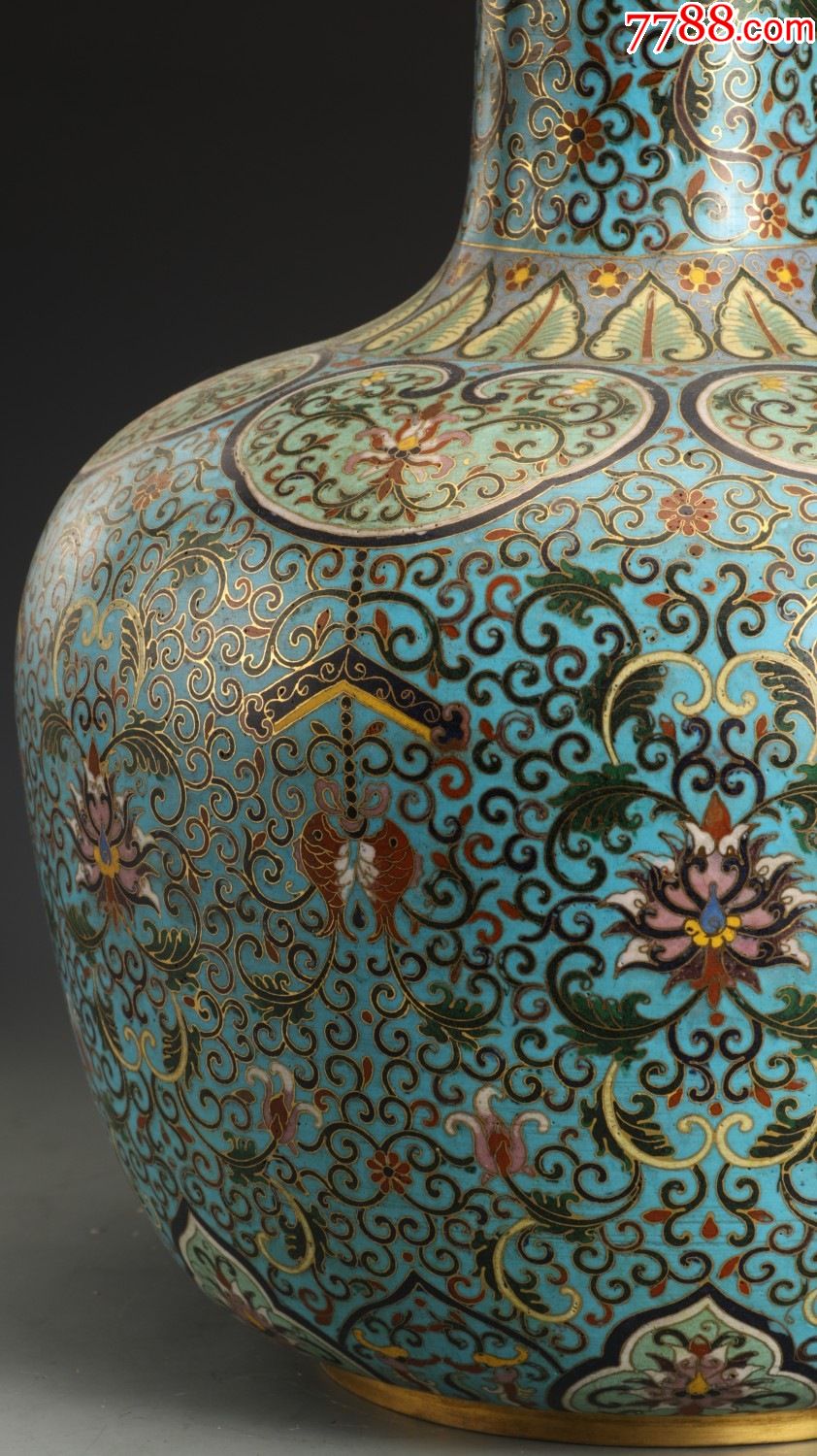 掐丝珐琅宝相花卉吉庆双余纹天球瓶一对