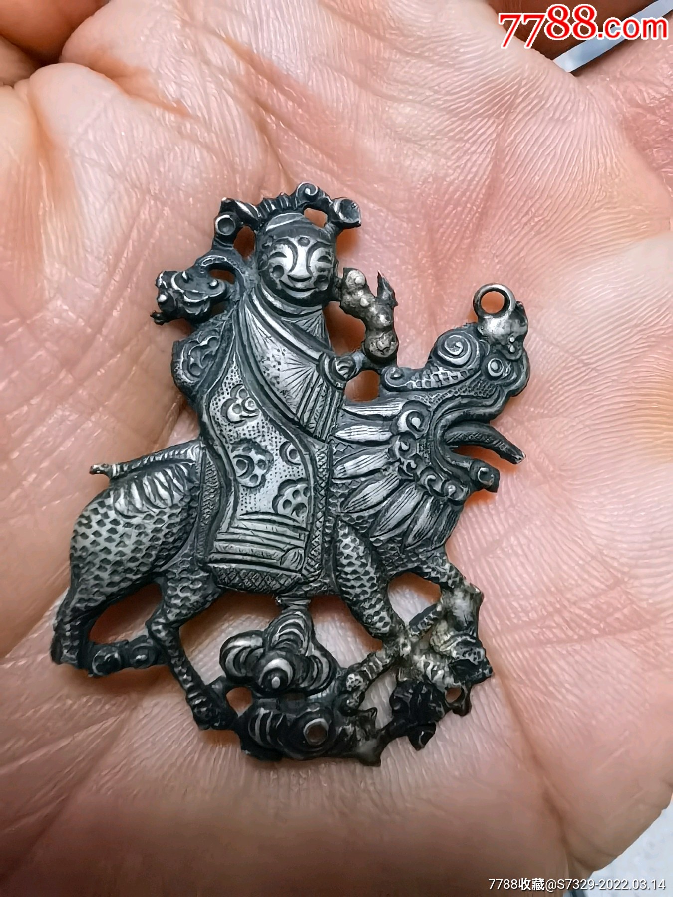 特价处理清代老银器麒麟送子包老怀旧