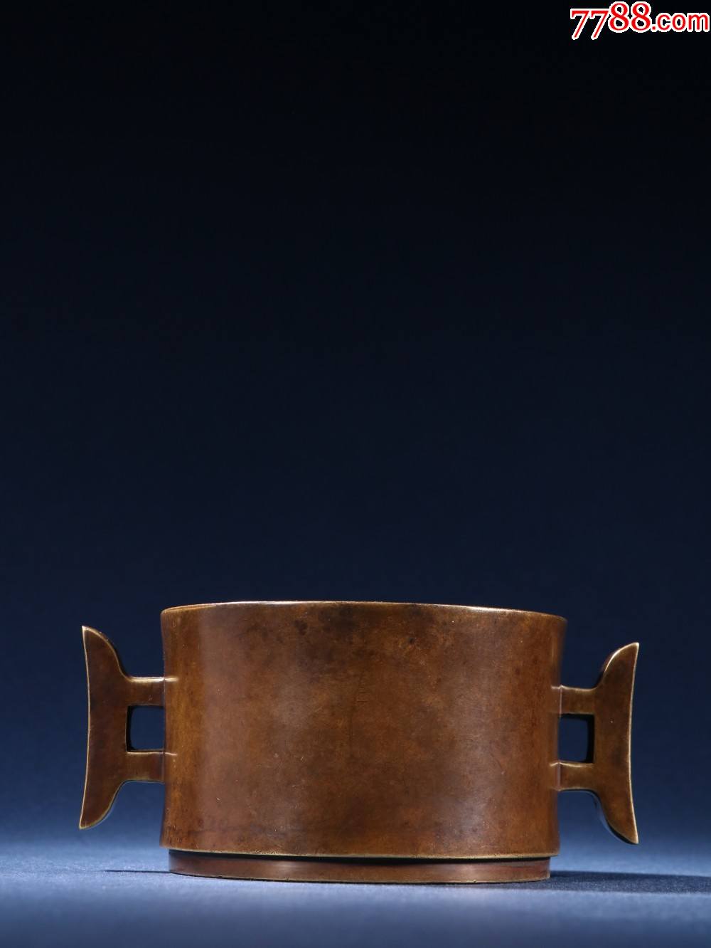 铜胎素纹戟耳炉