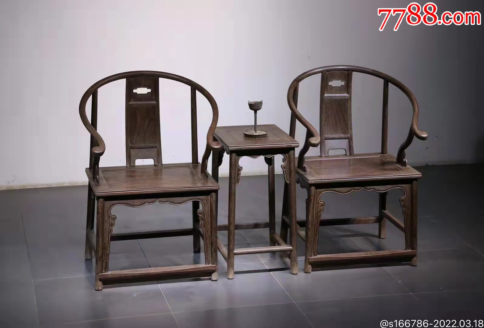 明式圈椅三件套铁梨木器形经典做工考究纹理清晰漂亮包浆浑厚圆