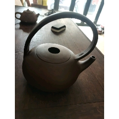 周建荣工艺师,紫砂提梁壶