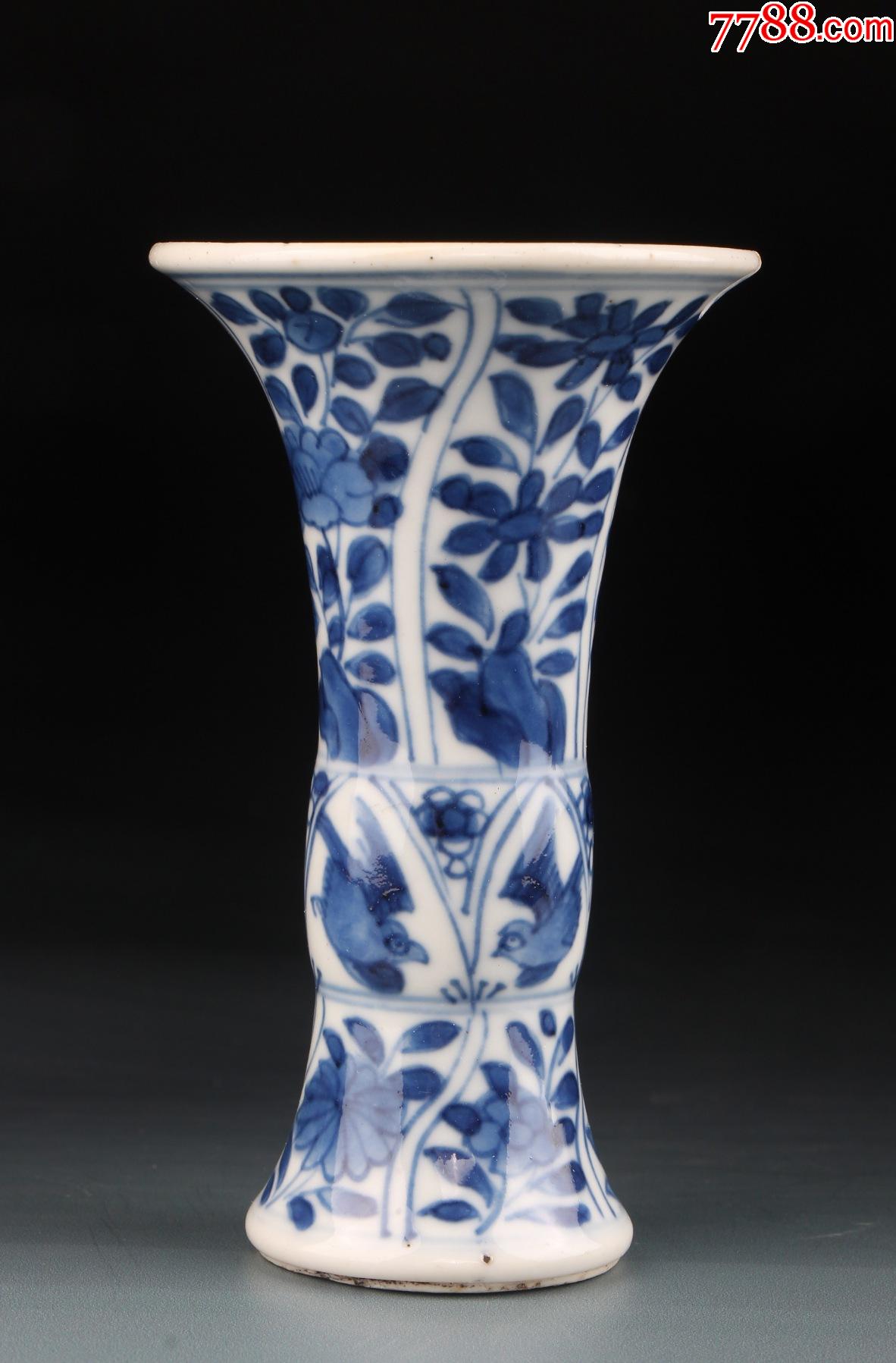 5757清康熙青花开窗花鸟图花觚